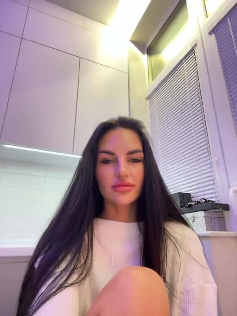 View or download file sweetkira25 on 2023-10-18 from bongacams