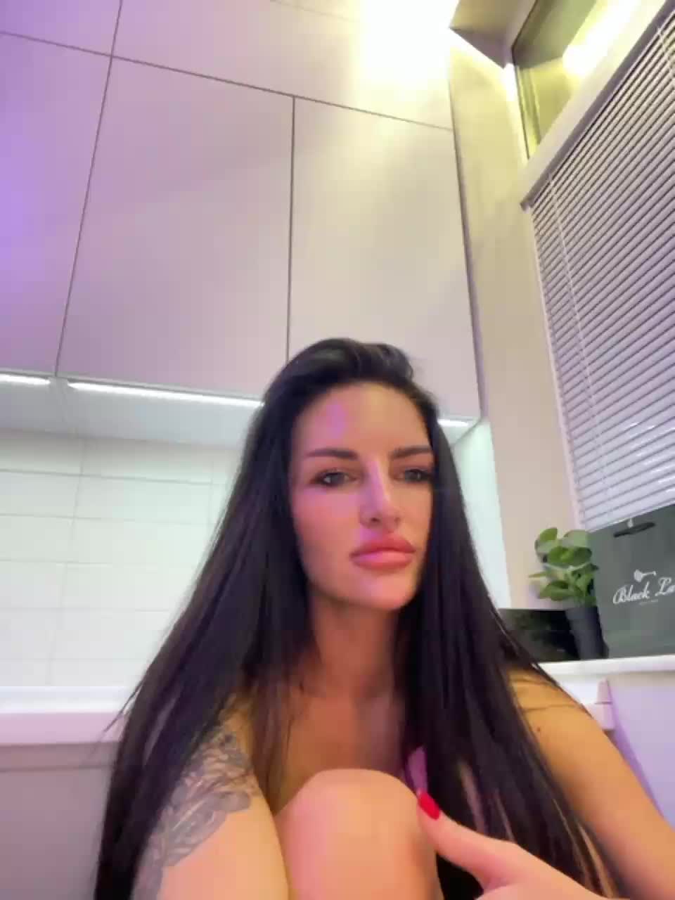 View or download file sweetkira25 on 2023-10-19 from bongacams