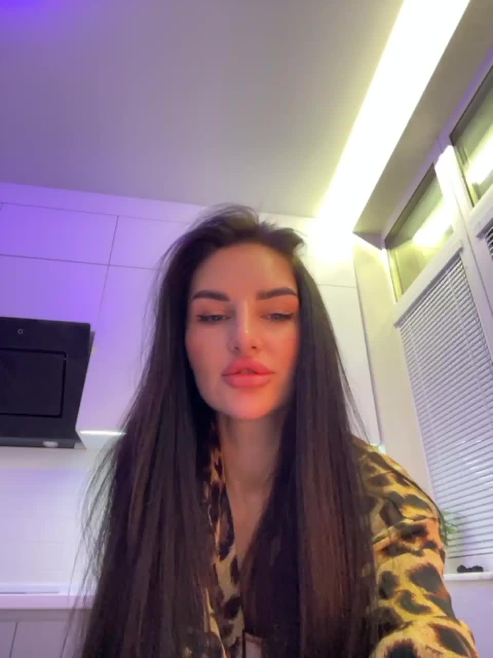 View or download file sweetkira25 on 2023-10-23 from bongacams