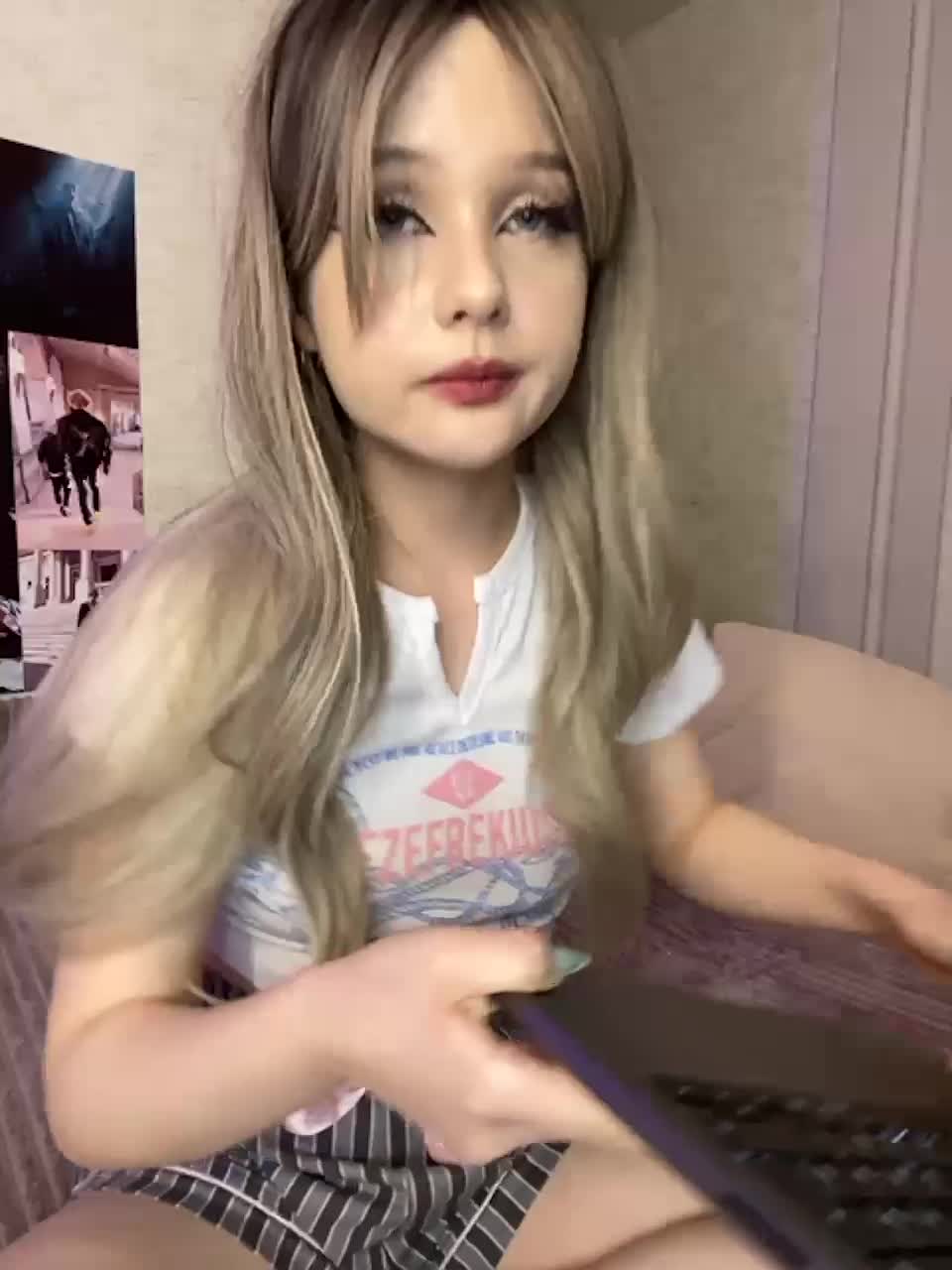 View or download file babybambi on 2023-10-26 from bongacams