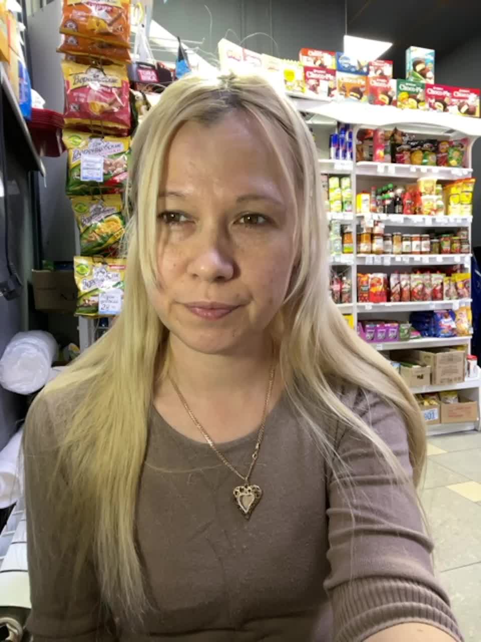 View or download file misslyolika on 2023-10-28 from bongacams