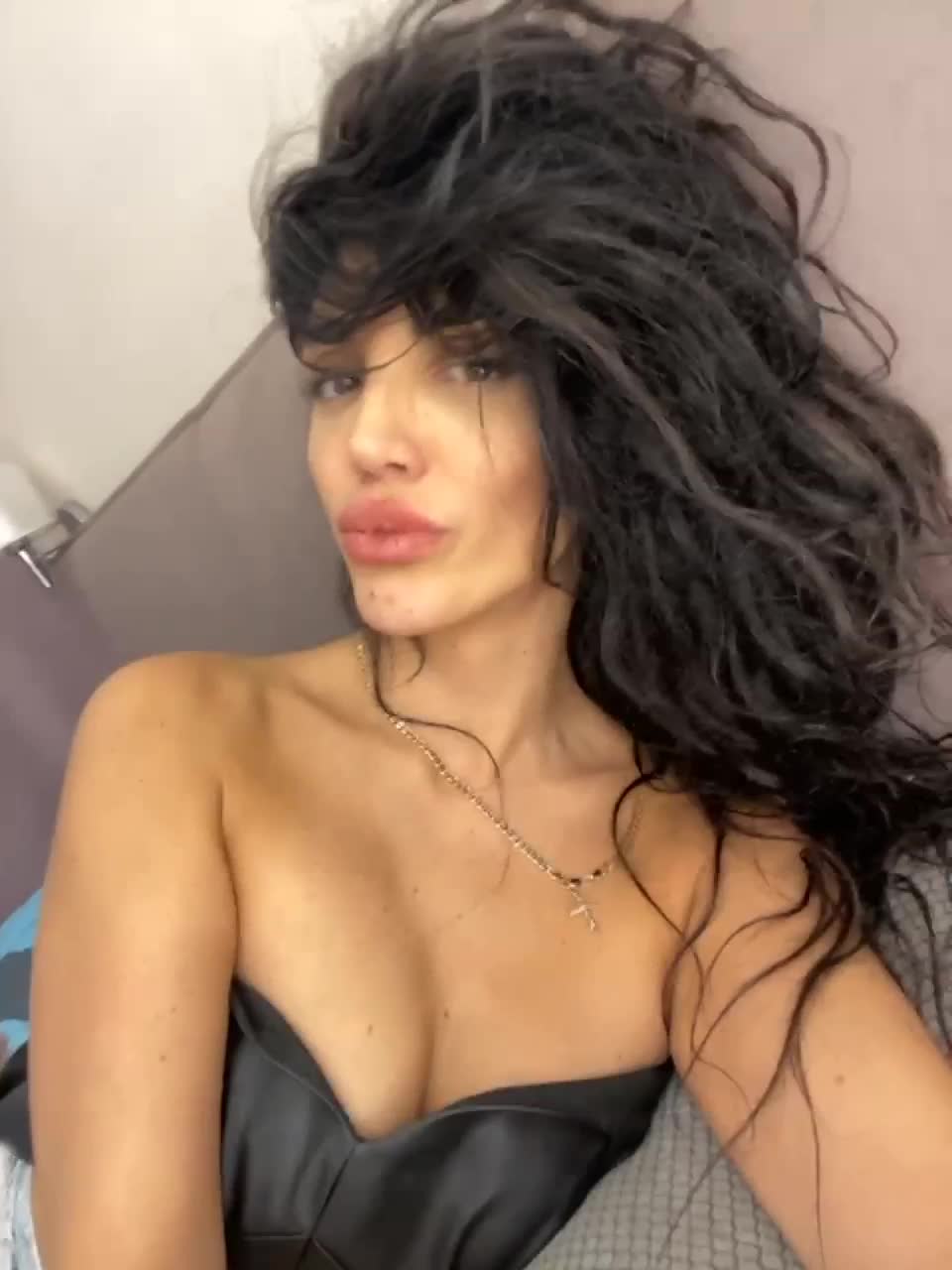 View or download file boginyabongi on 2023-10-29 from bongacams