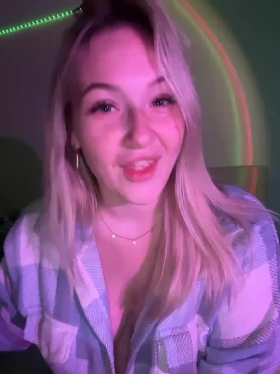 View or download file boredgirl on 2023-11-01 from bongacams