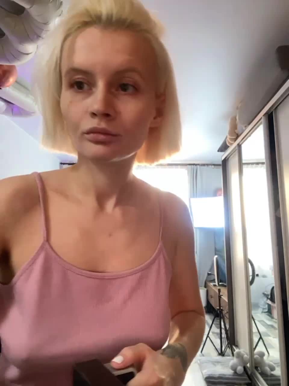 View or download file kartinkaa on 2023-11-01 from bongacams