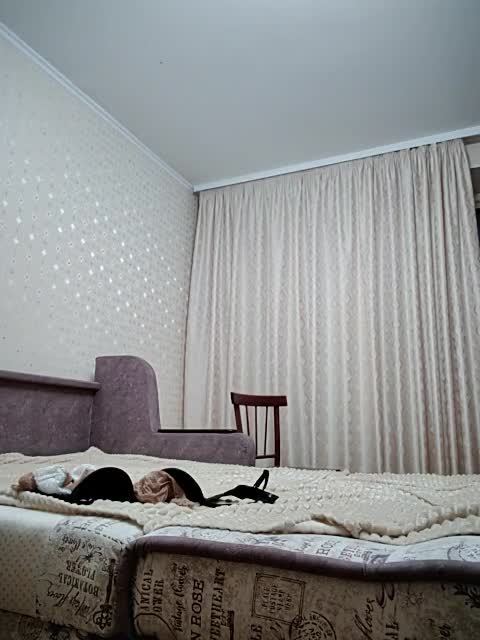 View or download file alinka1979 on 2023-11-03 from bongacams