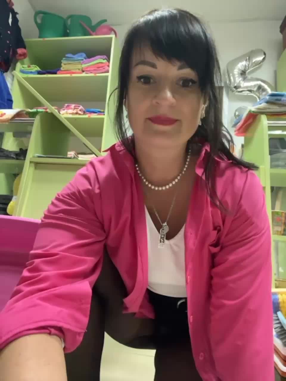 View or download file ripecherrynow on 2023-11-03 from bongacams