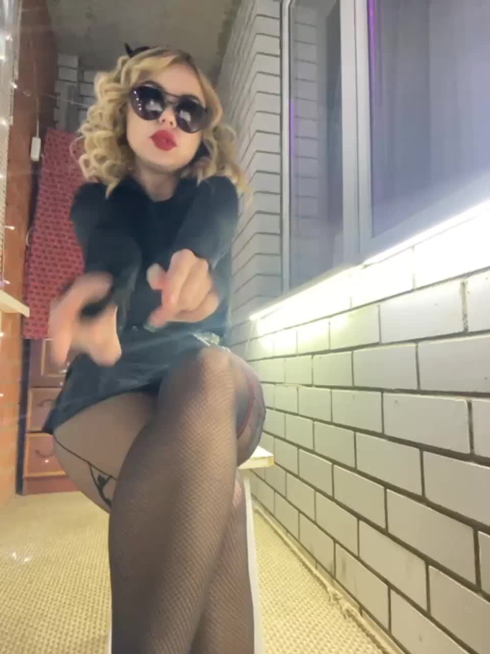 View or download file giayevangeliya on 2023-11-04 from bongacams