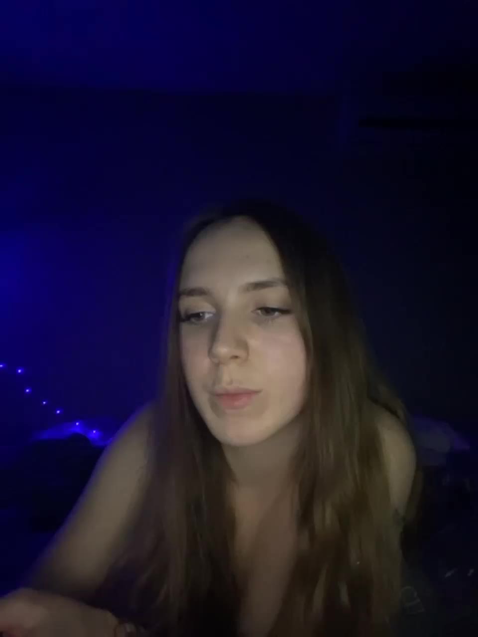 View or download file magicallove8 on 2023-11-04 from bongacams