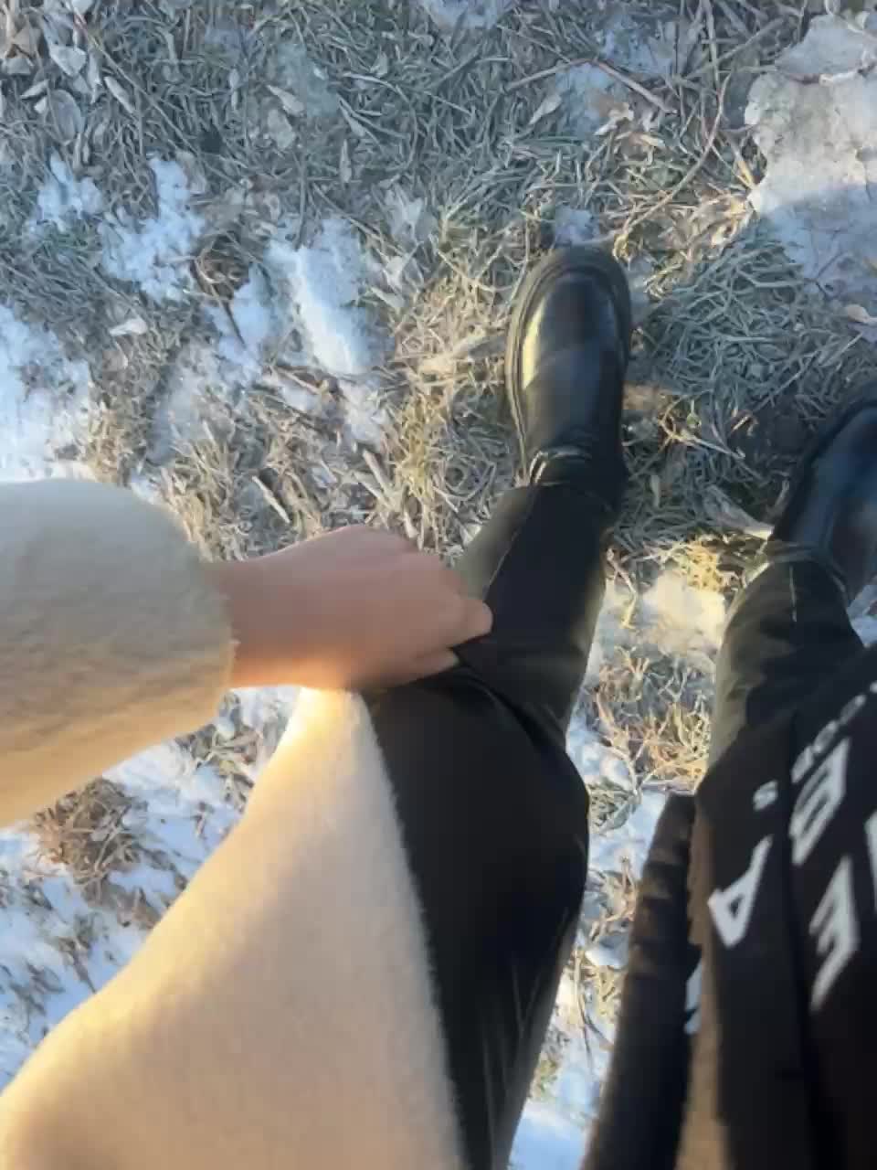 View or download file ds1002 on 2023-11-07 from bongacams