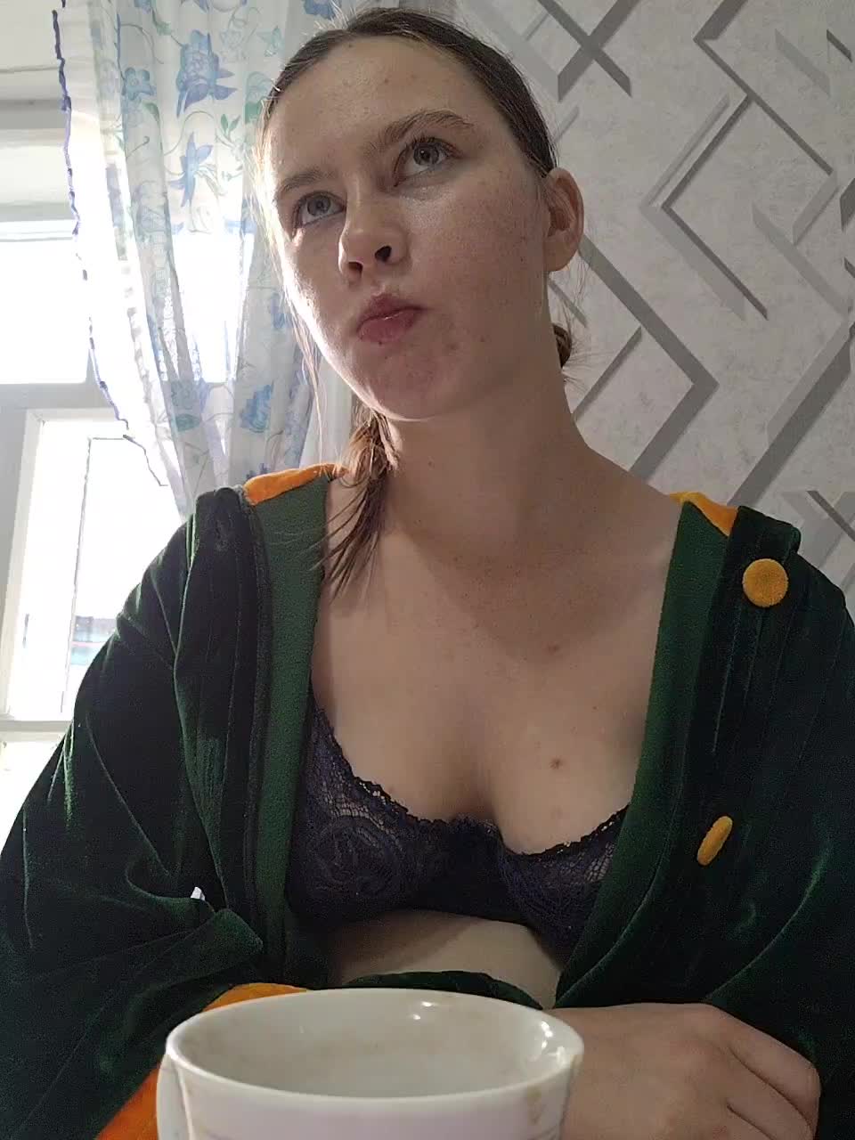 View or download file malinka1512 on 2023-11-07 from bongacams