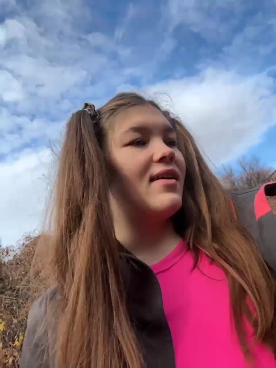 View or download file mariicka on 2023-11-07 from bongacams