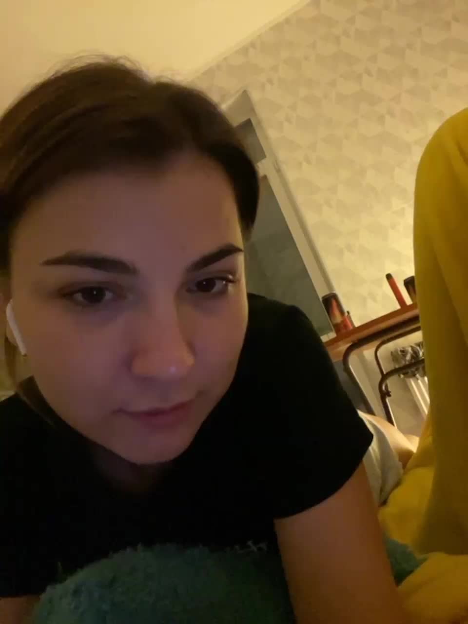 View or download file milamur73 on 2023-11-07 from bongacams