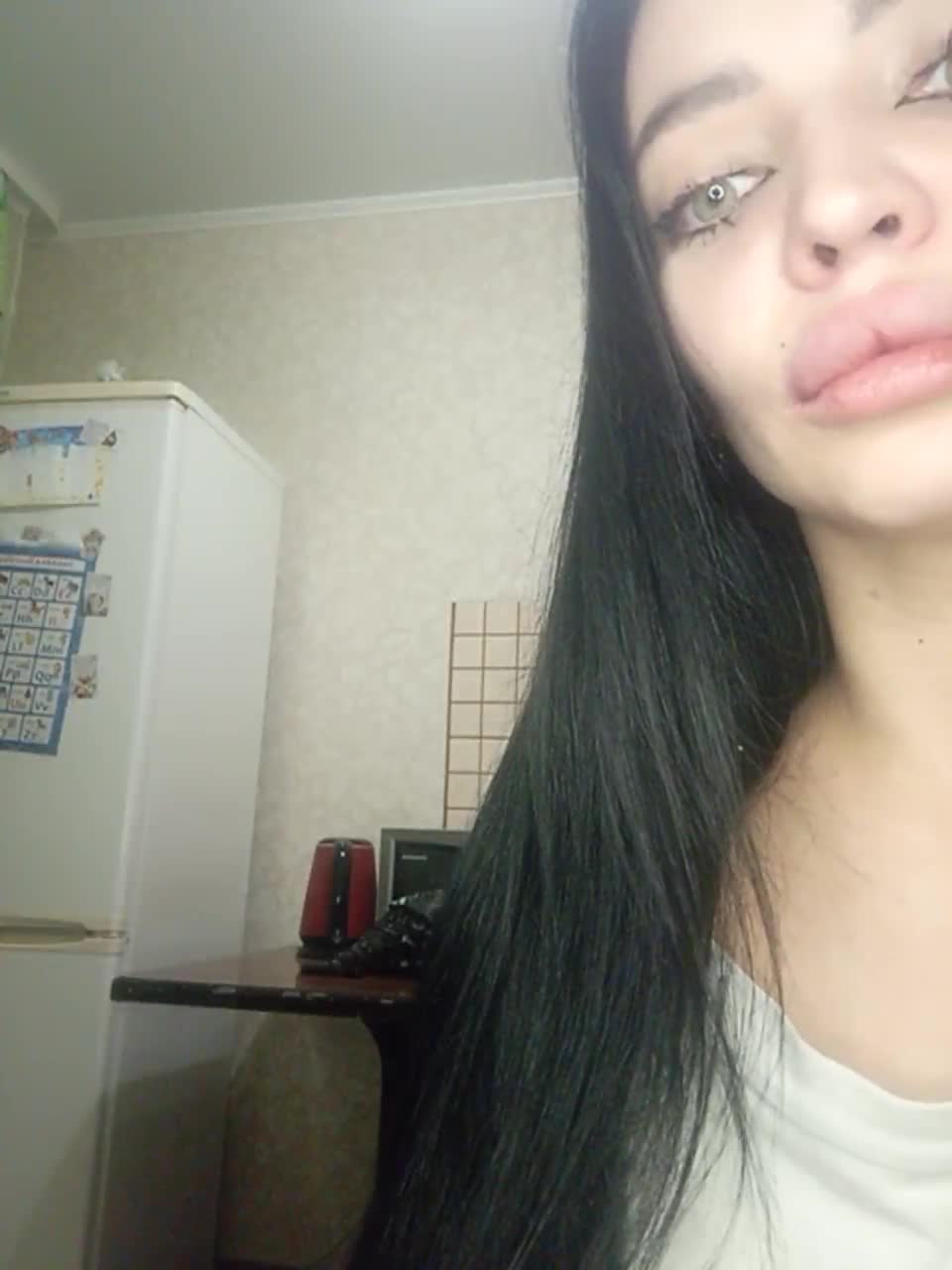 View or download file vitaminka35 on 2023-11-08 from bongacams