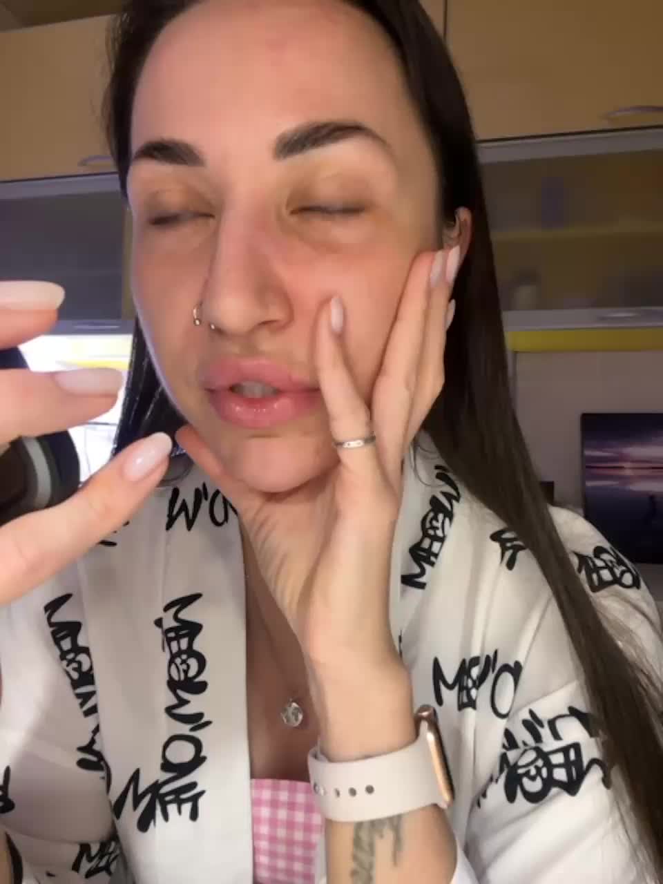 View or download file _ann_ on 2023-11-12 from bongacams