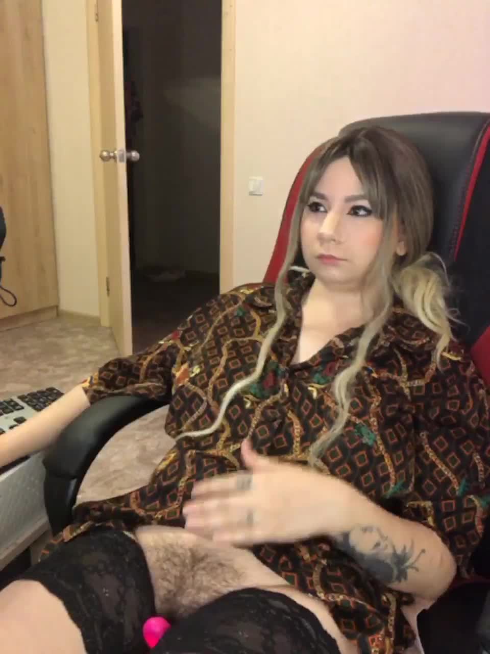 View or download file marishka521 on 2023-11-13 from bongacams