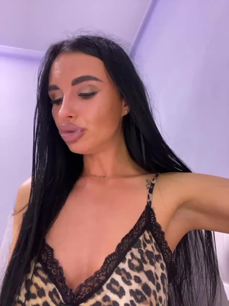 View or download file lonelynasty1 on 2023-11-14 from bongacams