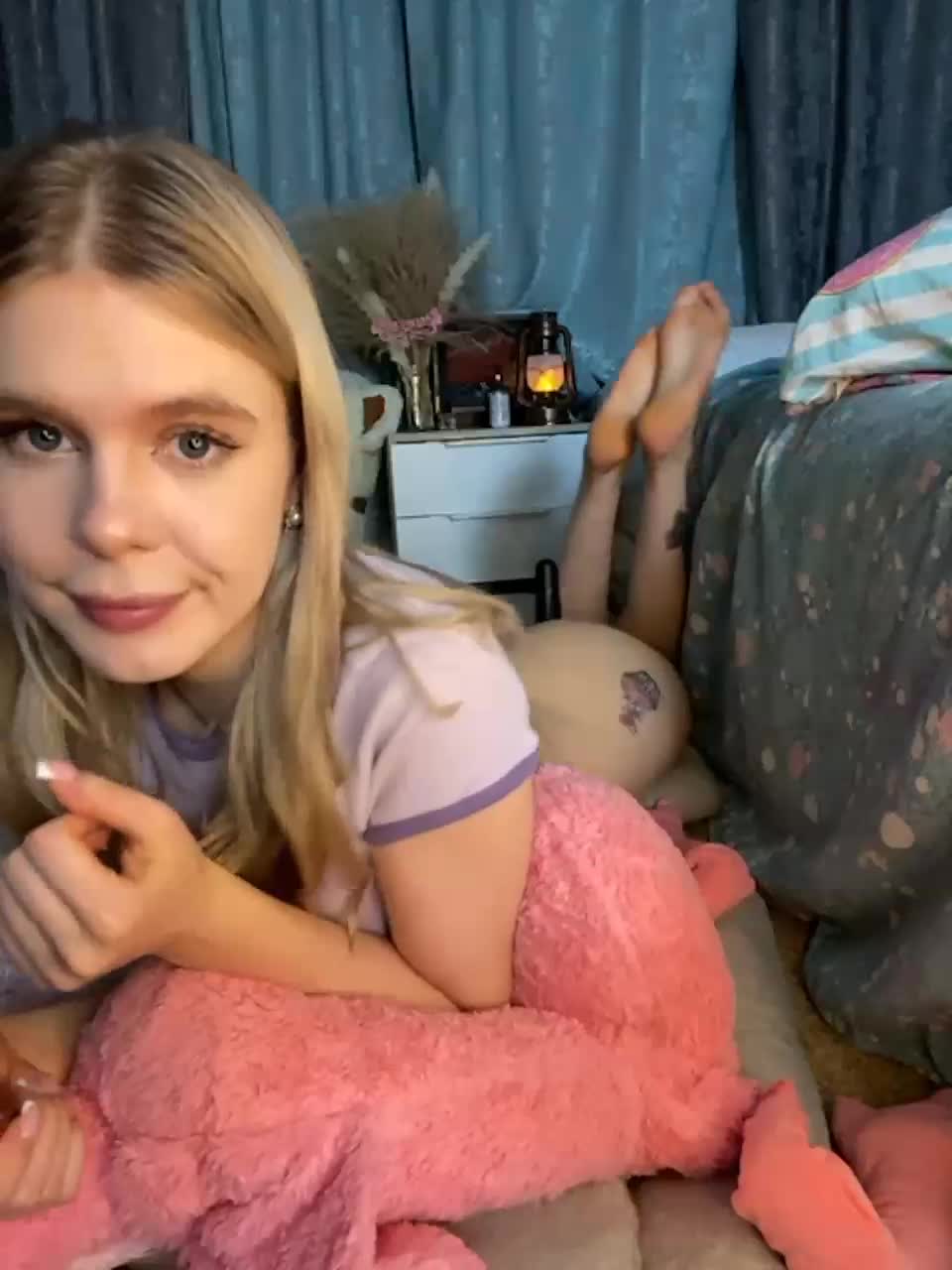 View or download file hiboys on 2023-11-15 from bongacams