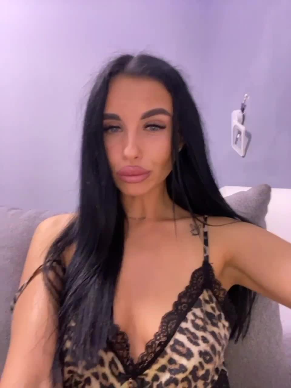 View or download file lonelynasty1 on 2023-11-16 from bongacams