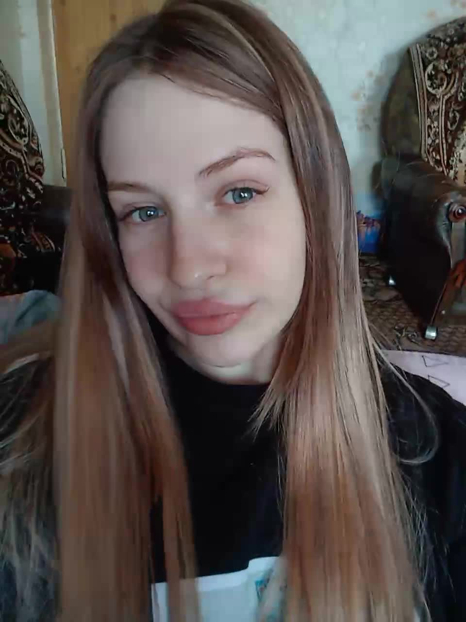 View or download file alixelaine on 2023-11-22 from bongacams