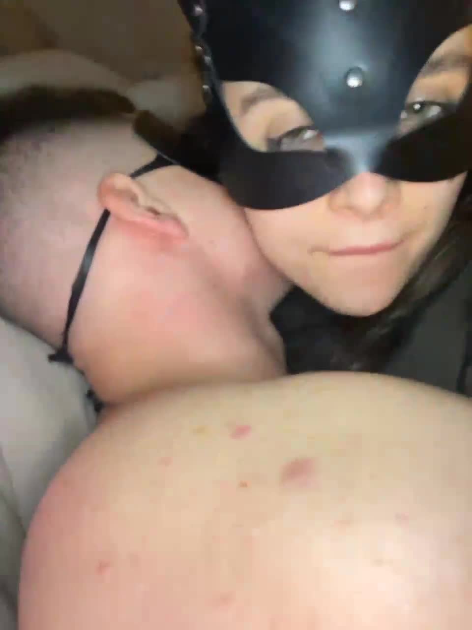 View or download file sexxy_lazyy on 2023-11-25 from bongacams