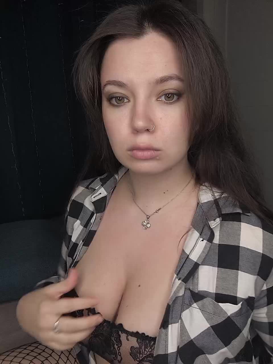 View or download file simonahub on 2023-11-25 from bongacams