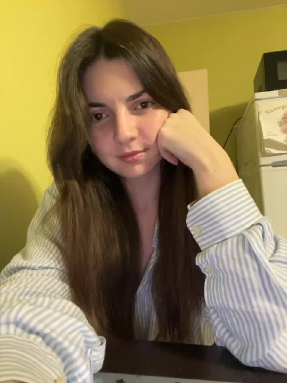 View or download file _saharochek_ on 2023-12-03 from bongacams
