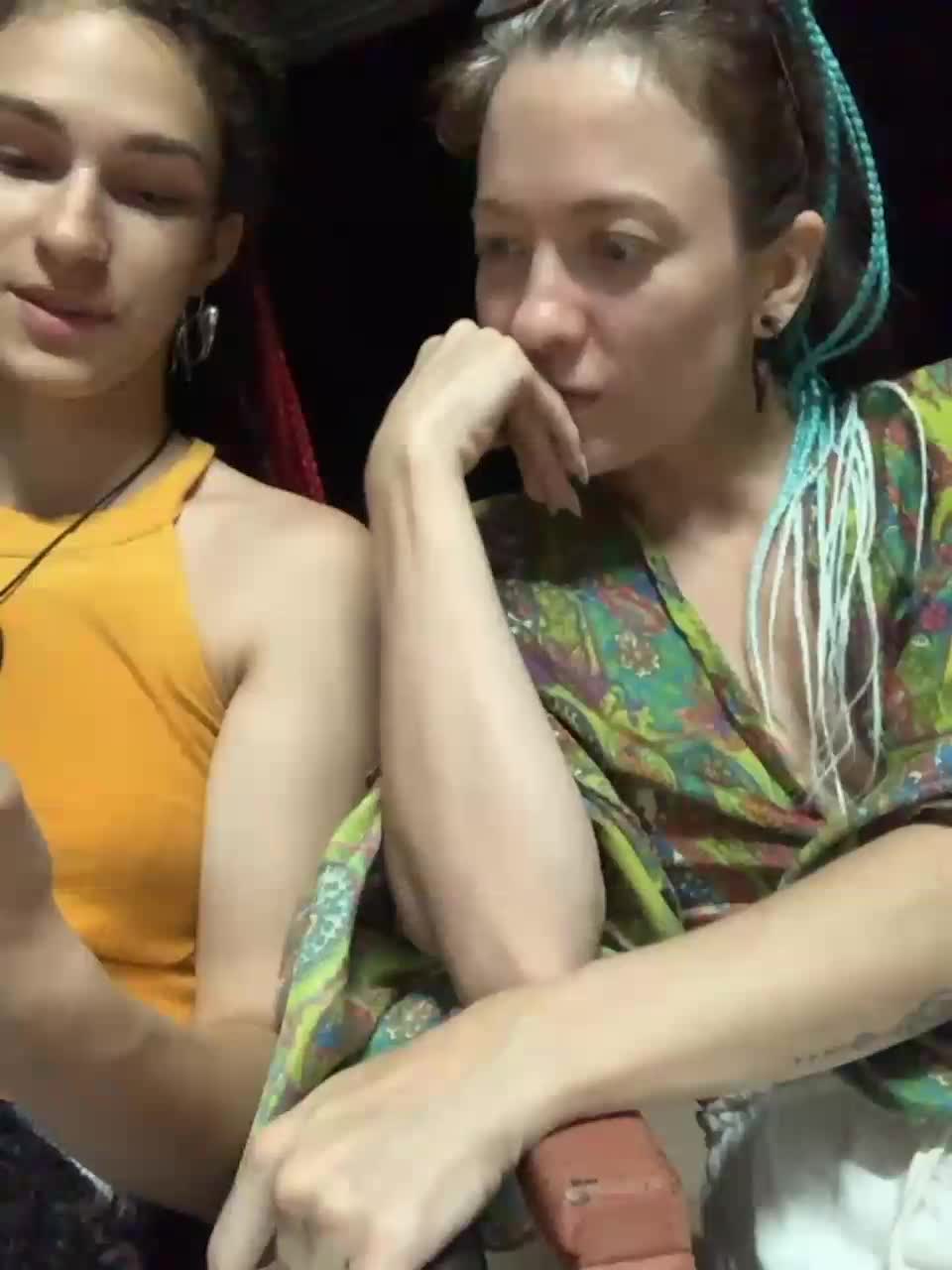 View or download file treshgirls on 2023-12-10 from bongacams