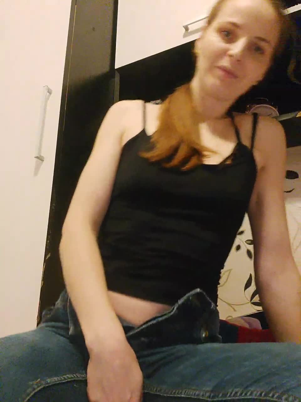 View or download file lulu_erotica on 2023-12-13 from bongacams