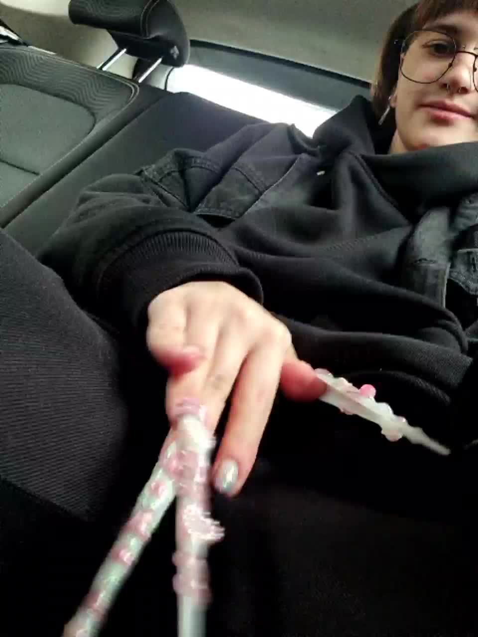 View or download file lolymolly on 2023-12-14 from bongacams