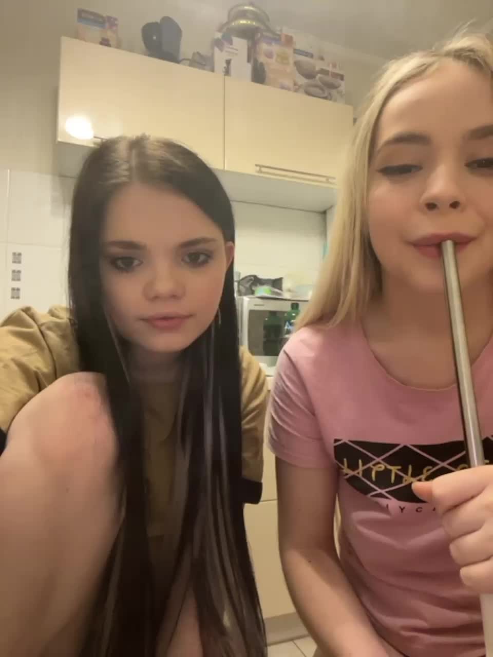 View or download file milahskasa on 2023-12-17 from bongacams