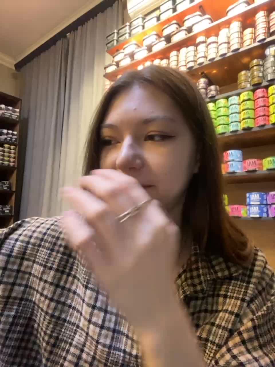 View or download file crazyaleona on 2023-12-19 from bongacams