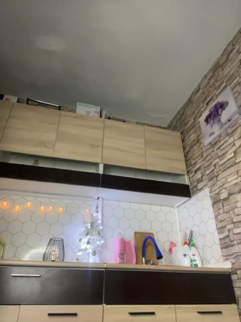 View or download file milena4 on 2023-12-19 from bongacams