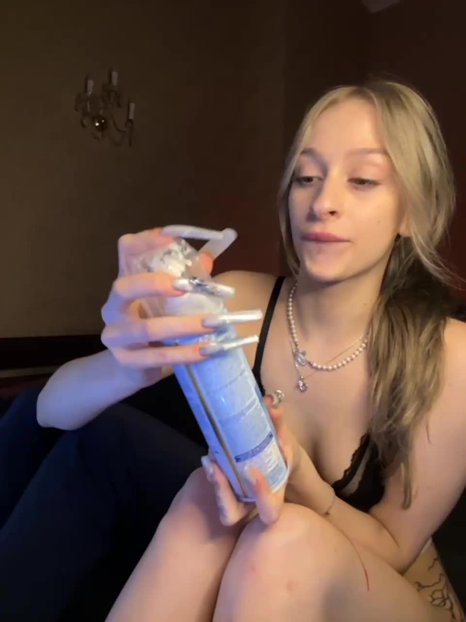 View or download file carolinareaper on 2023-12-21 from bongacams