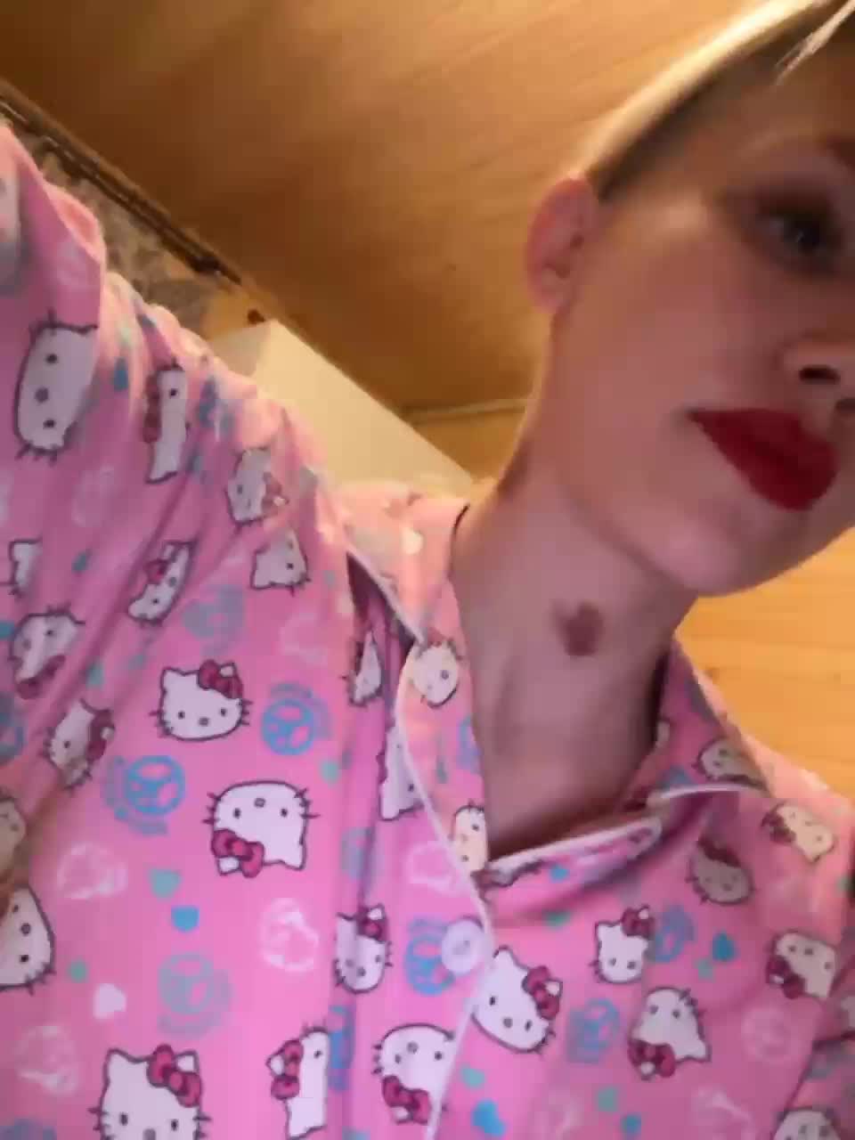 View or download file angelll3 on 2023-12-22 from bongacams