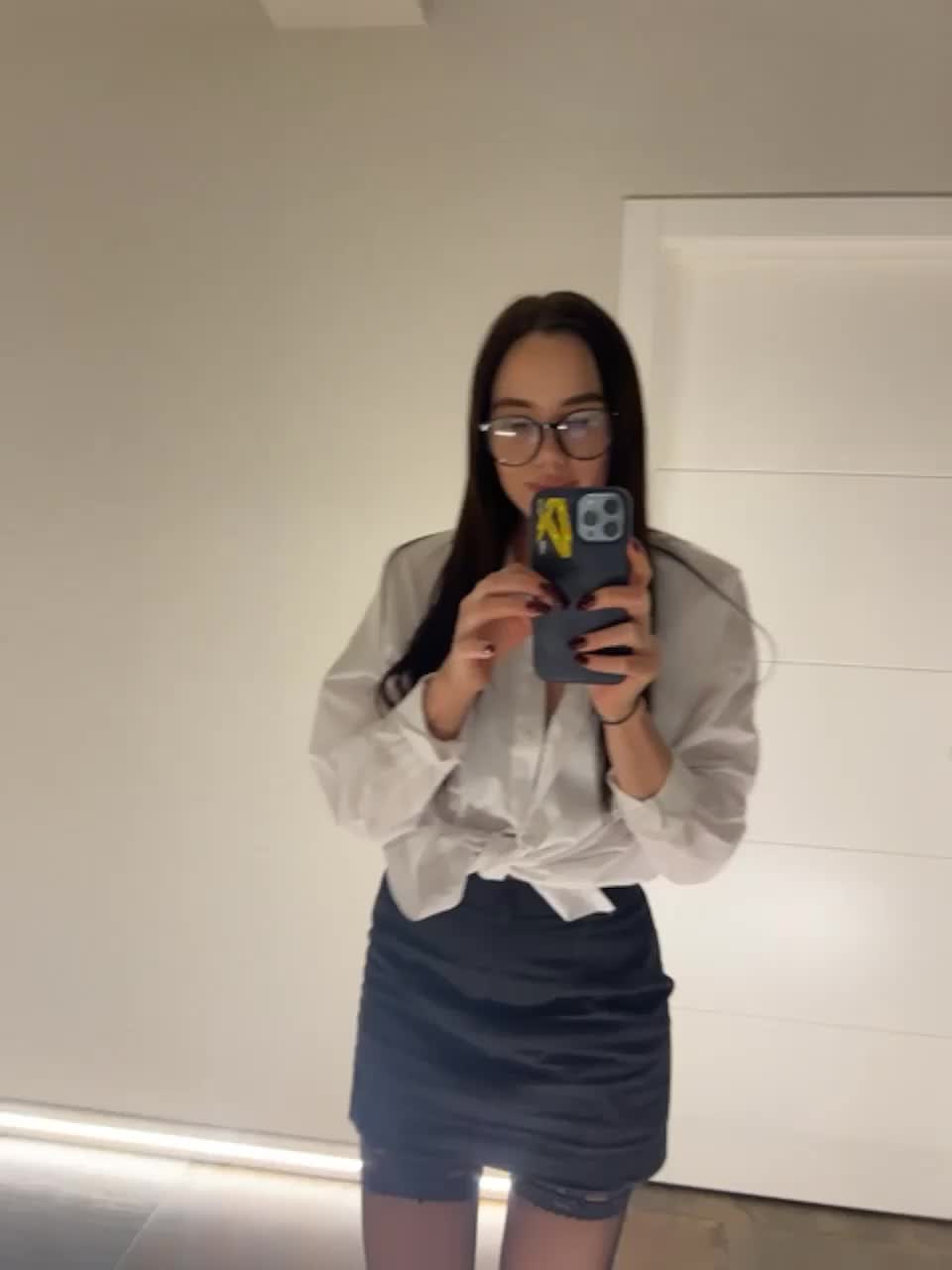 View or download file misssskiss on 2023-12-22 from bongacams