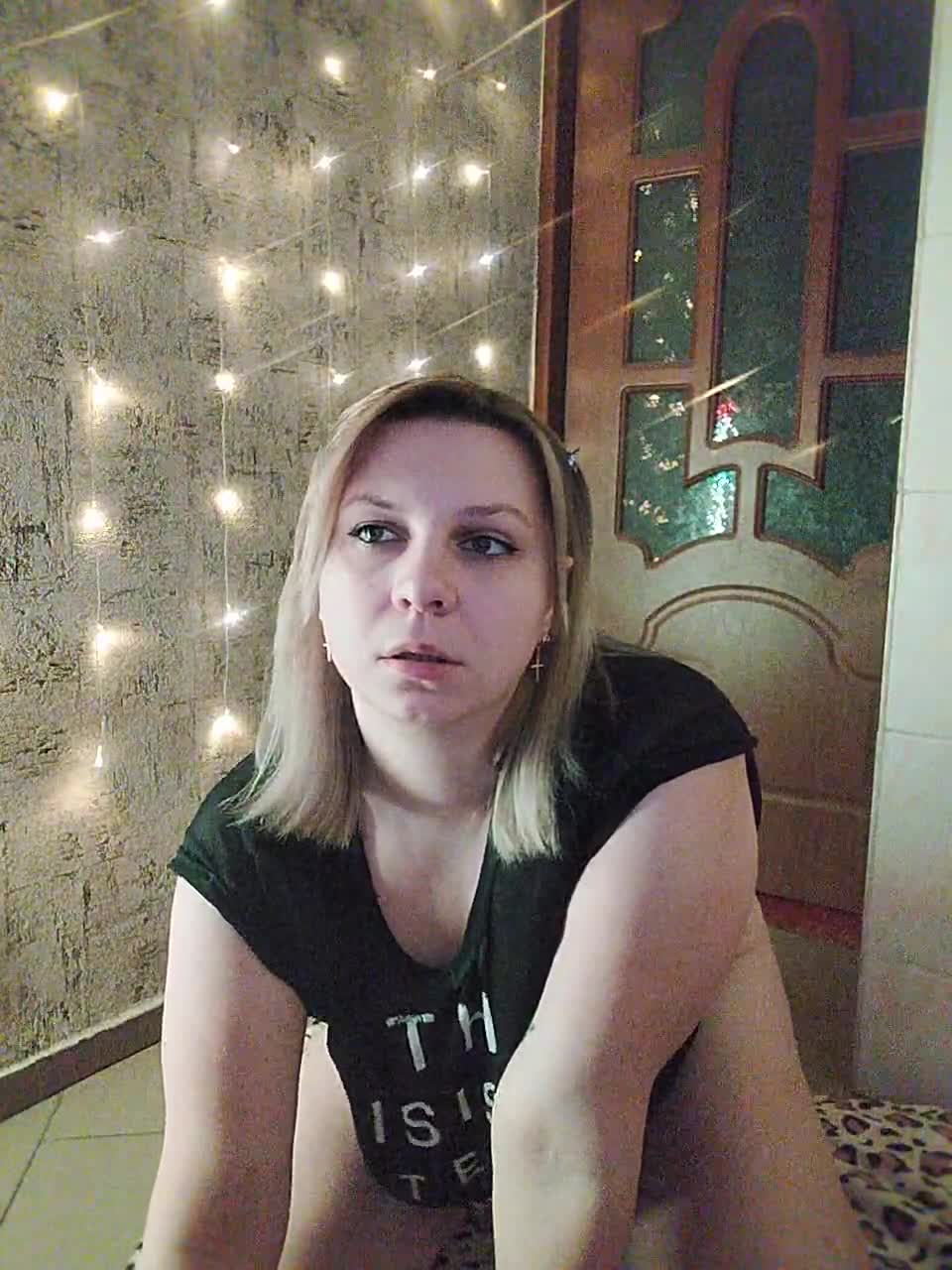 View or download file yana_hammer on 2023-12-22 from bongacams