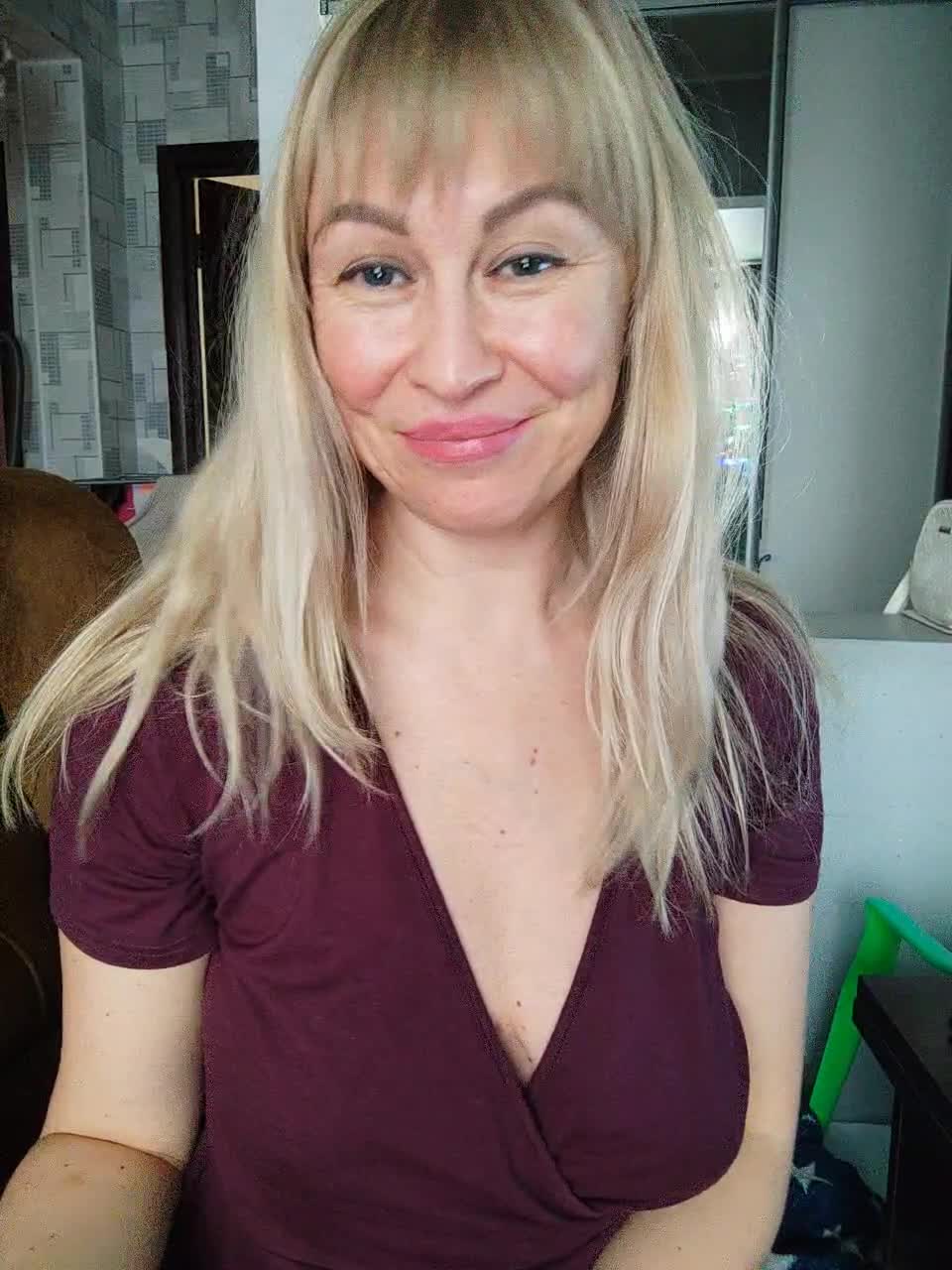 View or download file terrirose on 2023-12-25 from bongacams