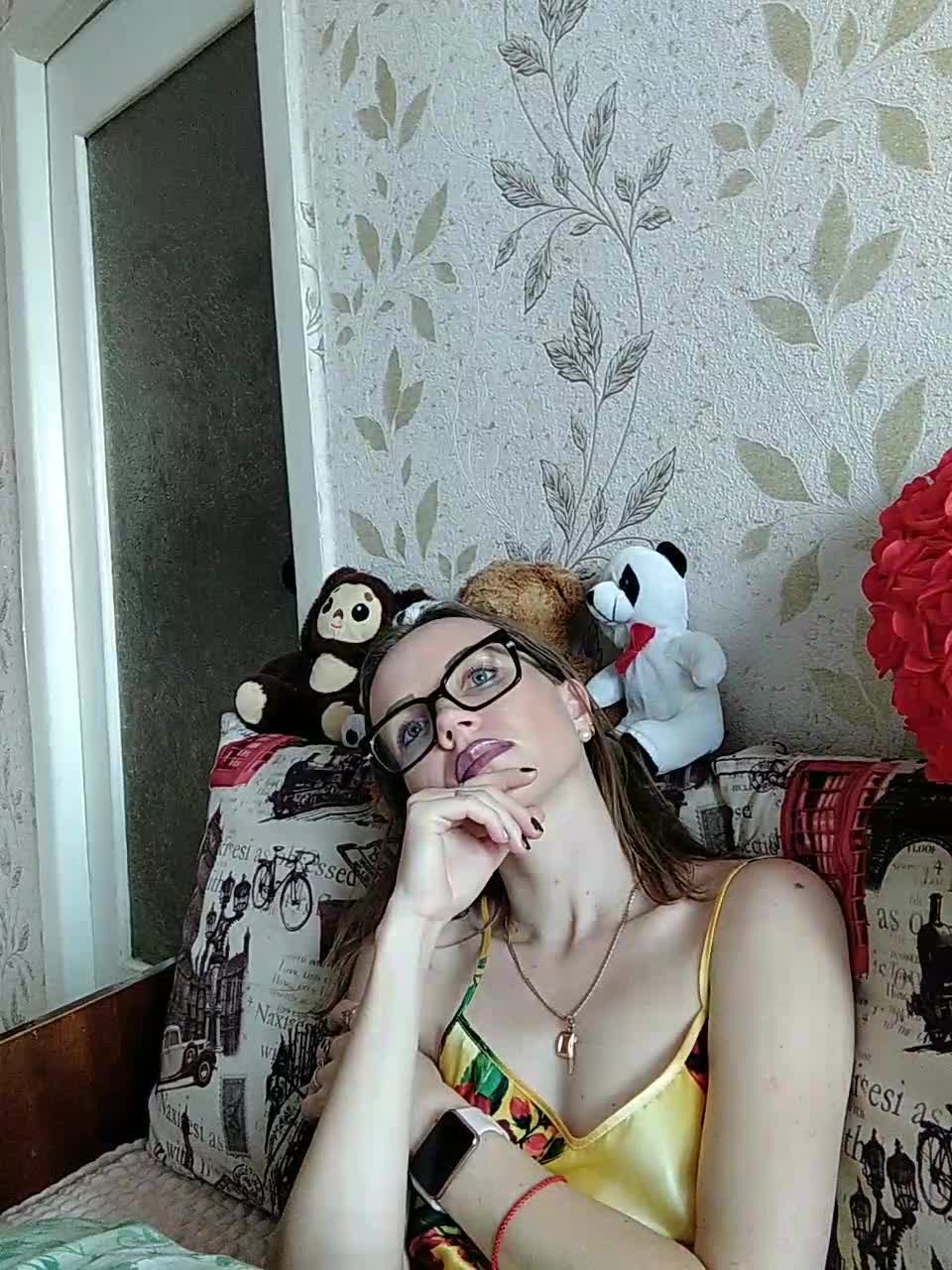 View or download file alenushka888 on 2023-12-28 from bongacams