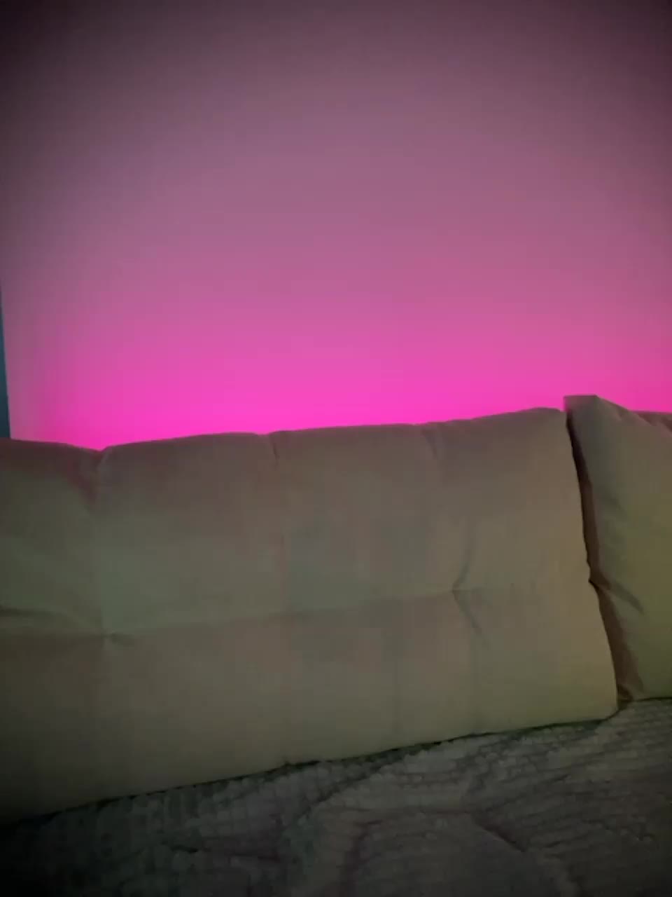 View or download file damkiky on 2023-12-28 from bongacams