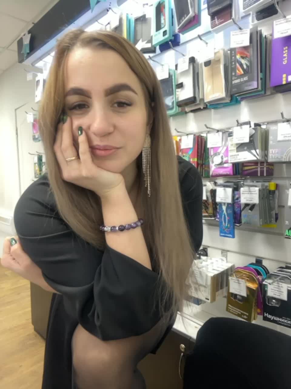 View or download file markkizaa on 2023-12-31 from bongacams