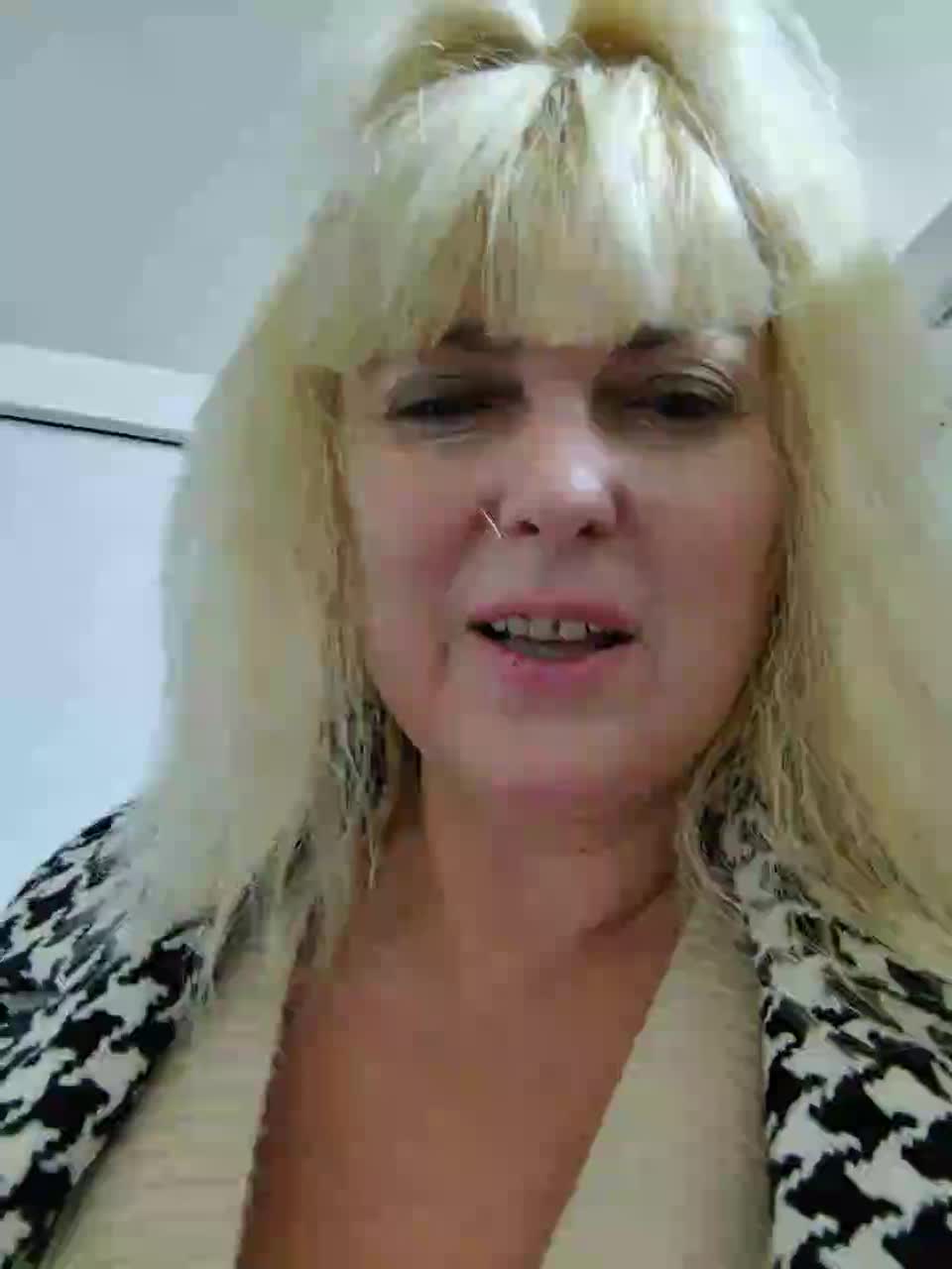 View or download file janna37 on 2024-01-01 from bongacams