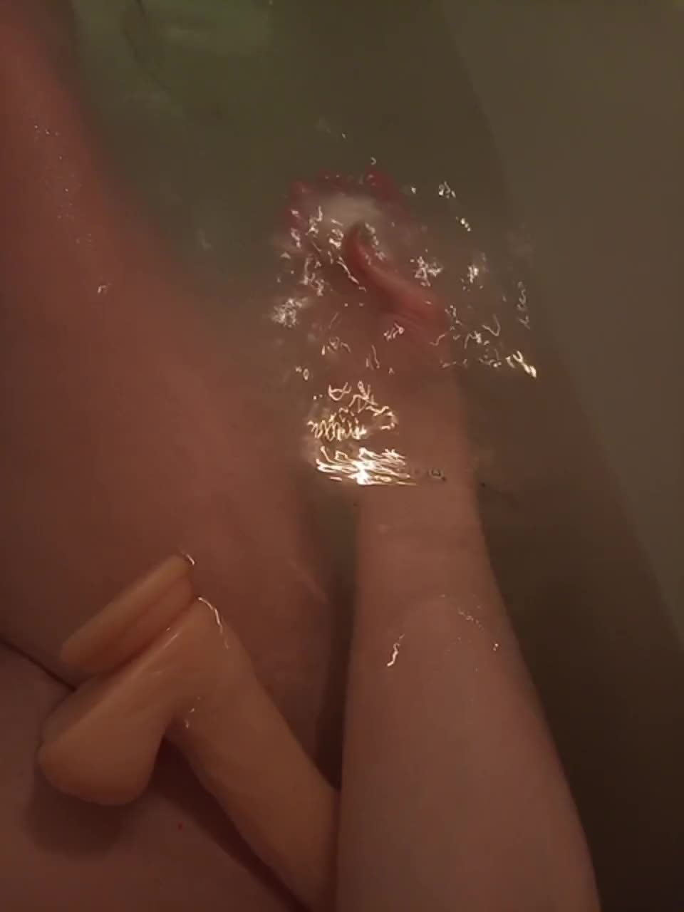 View or download file sexpara2022lo on 2024-01-01 from bongacams