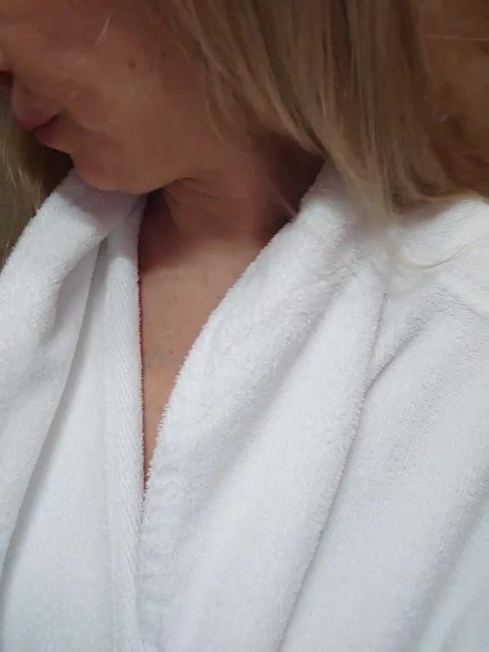 View or download file terrirose on 2024-01-01 from bongacams