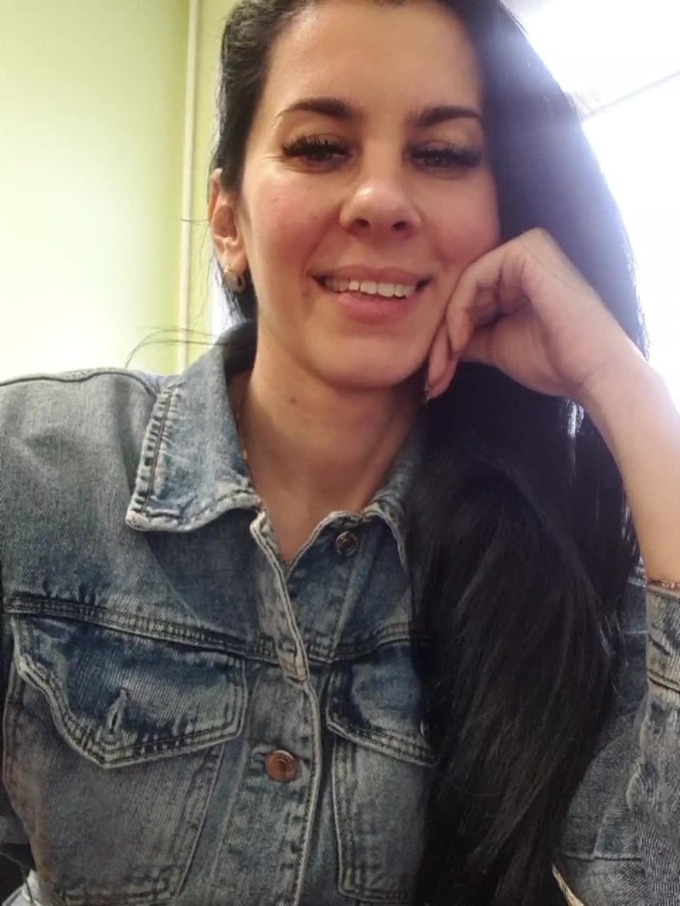 View or download file 1glorya1 on 2024-01-02 from bongacams