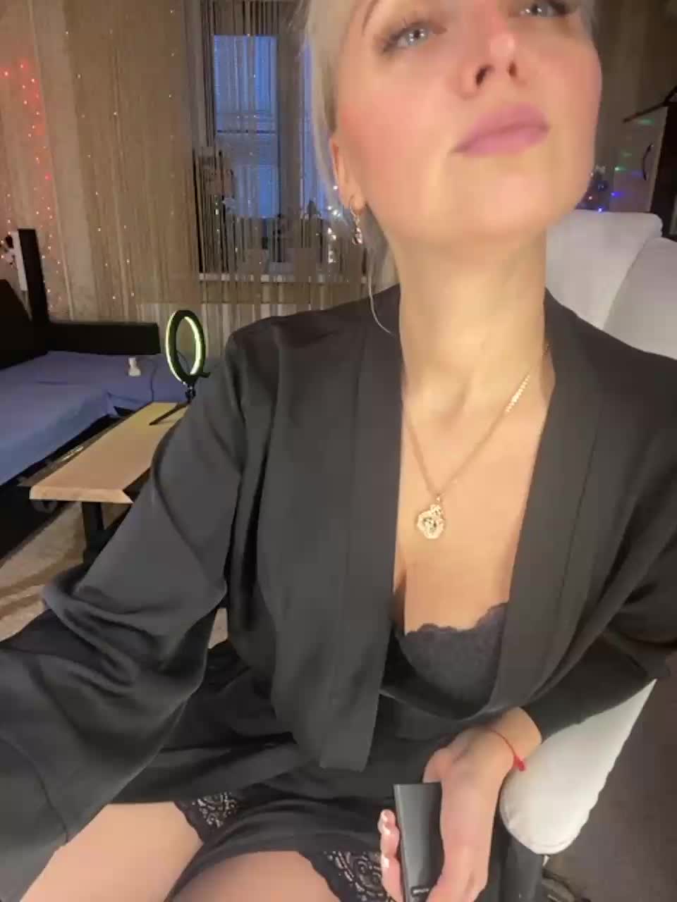 View or download file diamondpussy on 2024-01-08 from bongacams