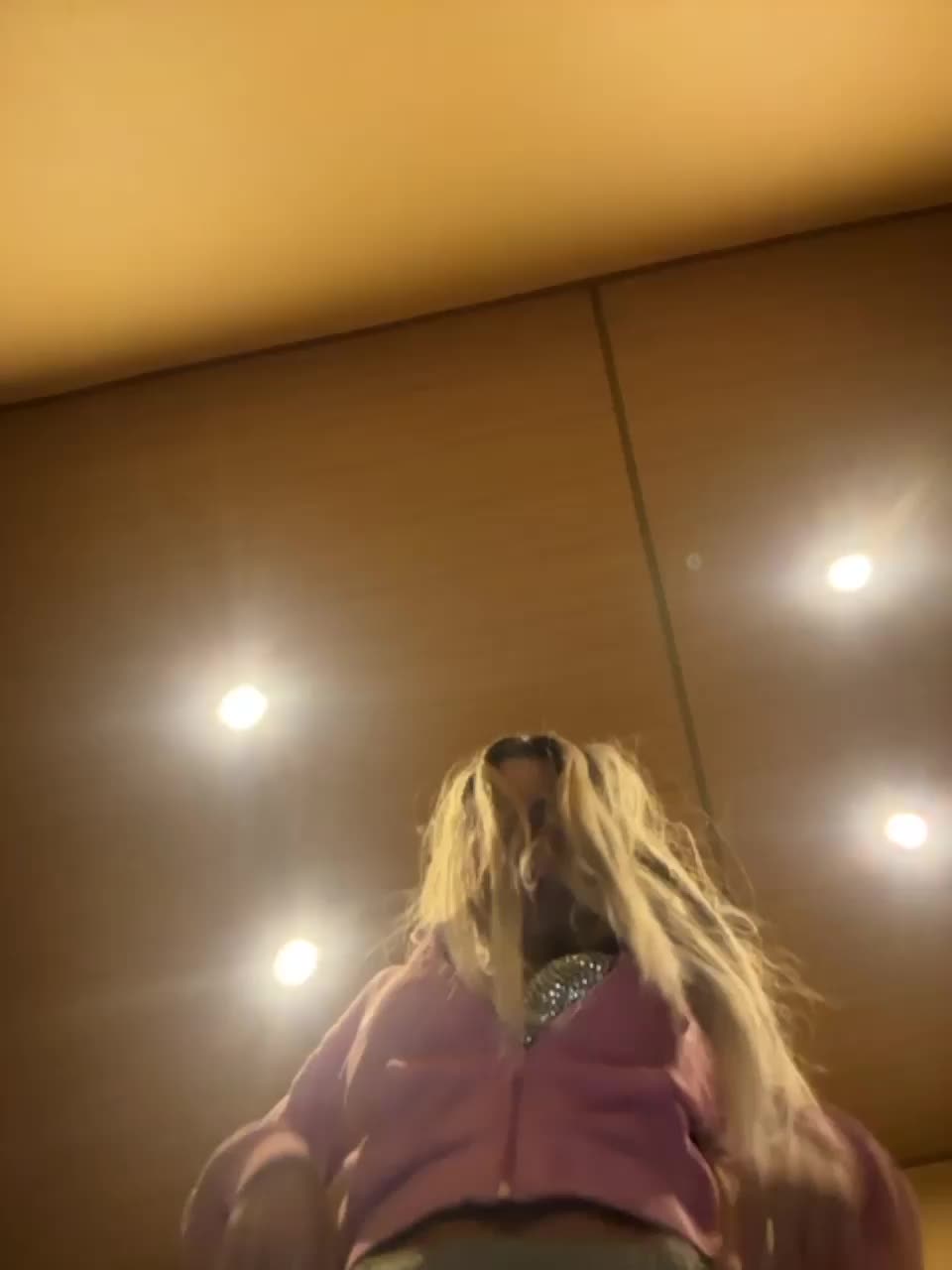 View or download file goldpussy69 on 2024-01-08 from bongacams