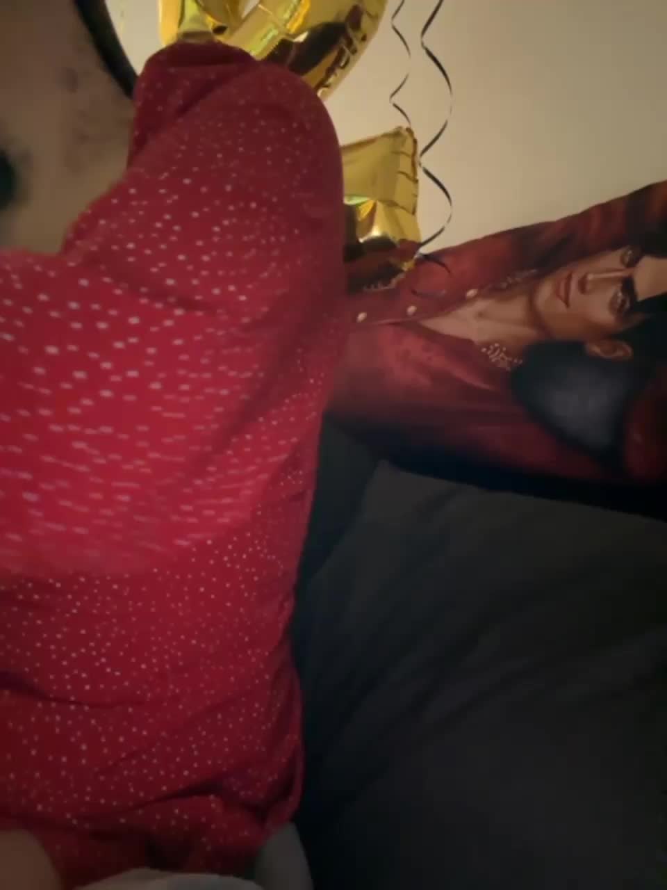 View or download file originalhooli on 2024-01-08 from bongacams