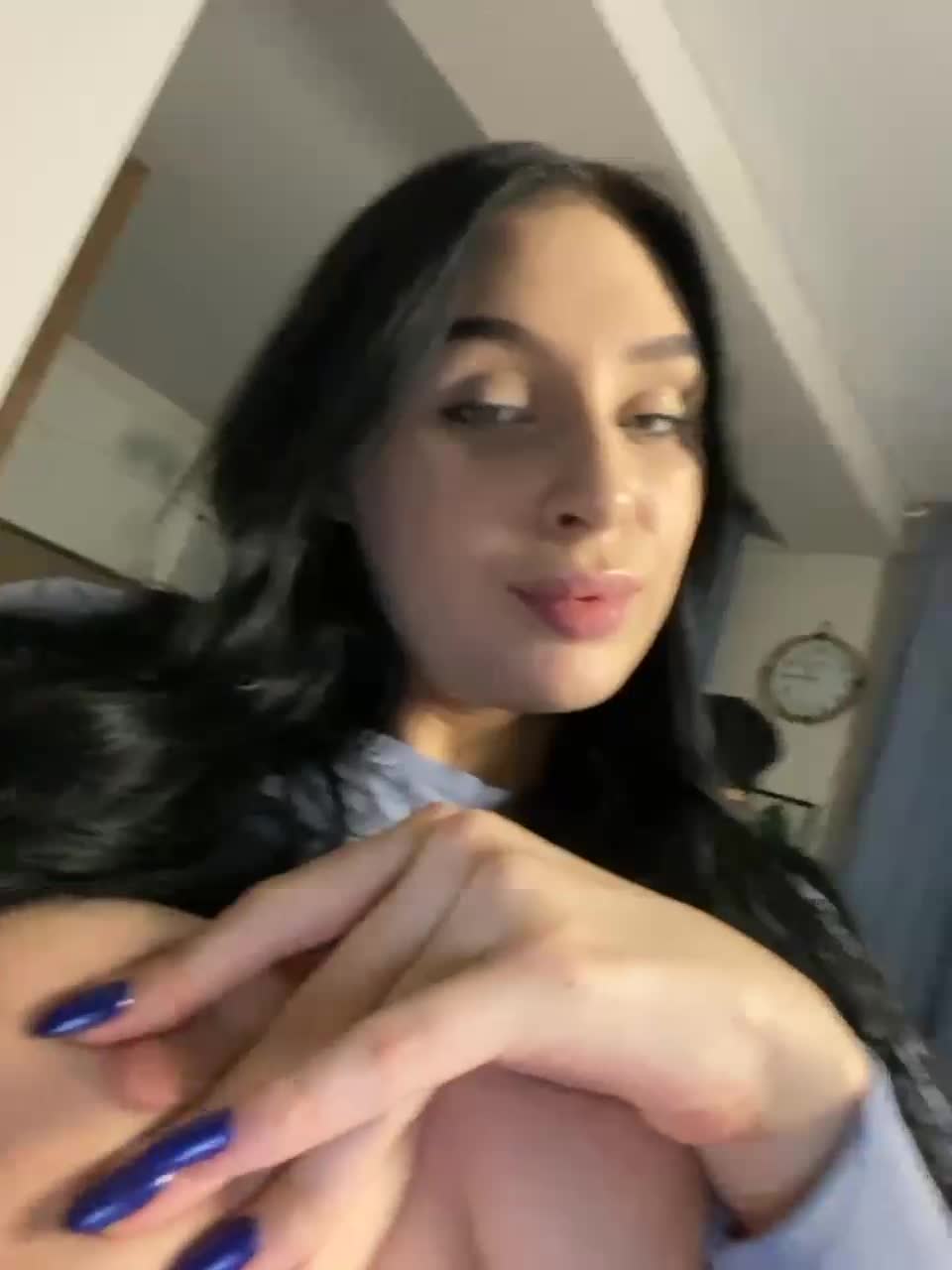 View or download file partynextnext on 2024-01-08 from bongacams