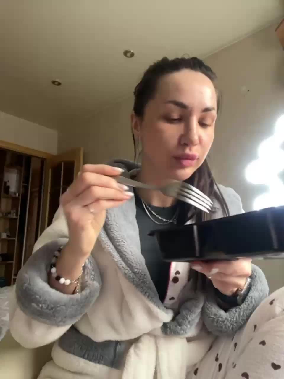 View or download file _ann_ on 2024-01-09 from bongacams