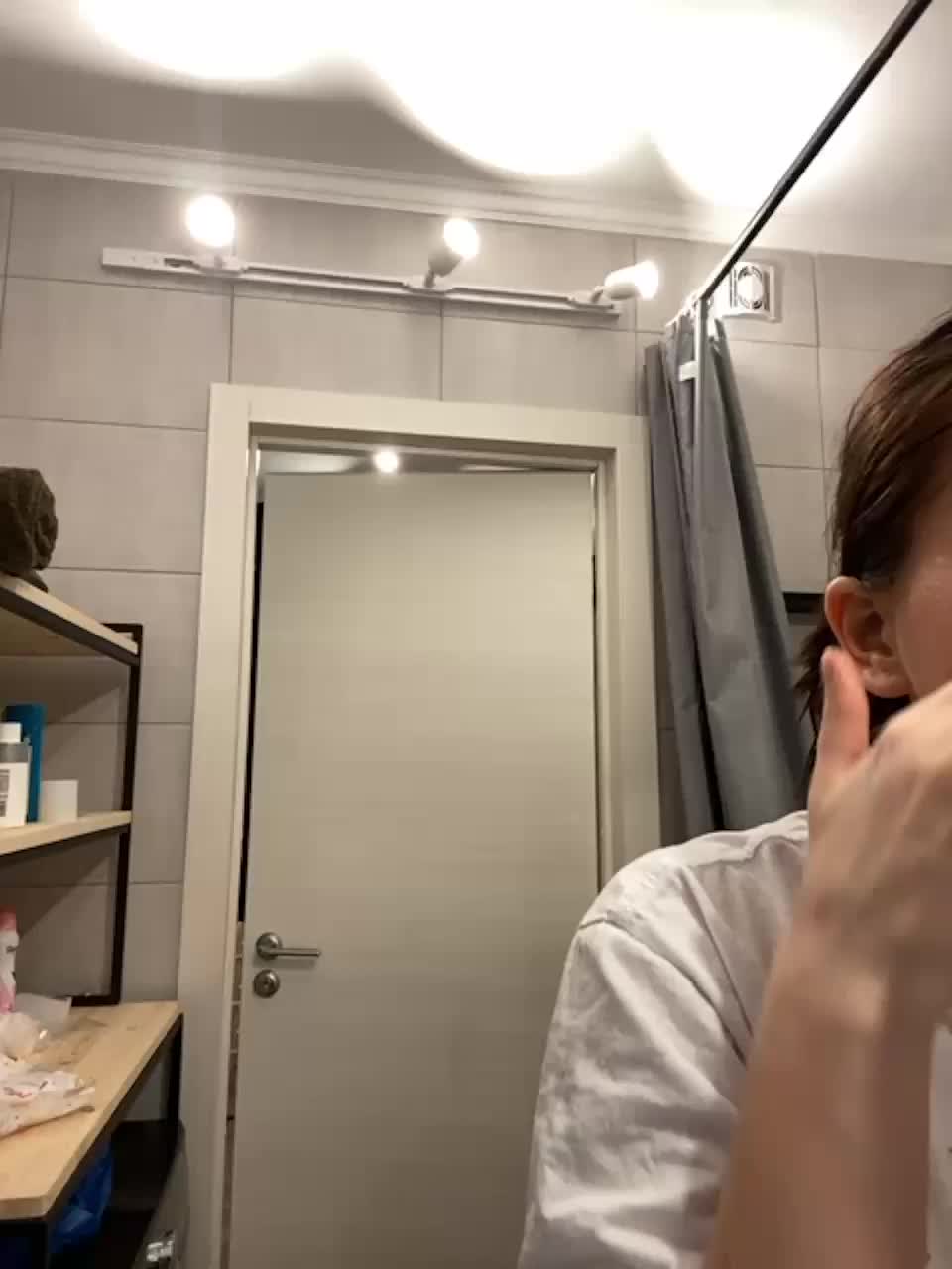 View or download file __vixie__ on 2024-01-10 from bongacams